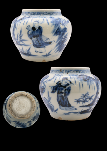 F000371 青花人物小罐